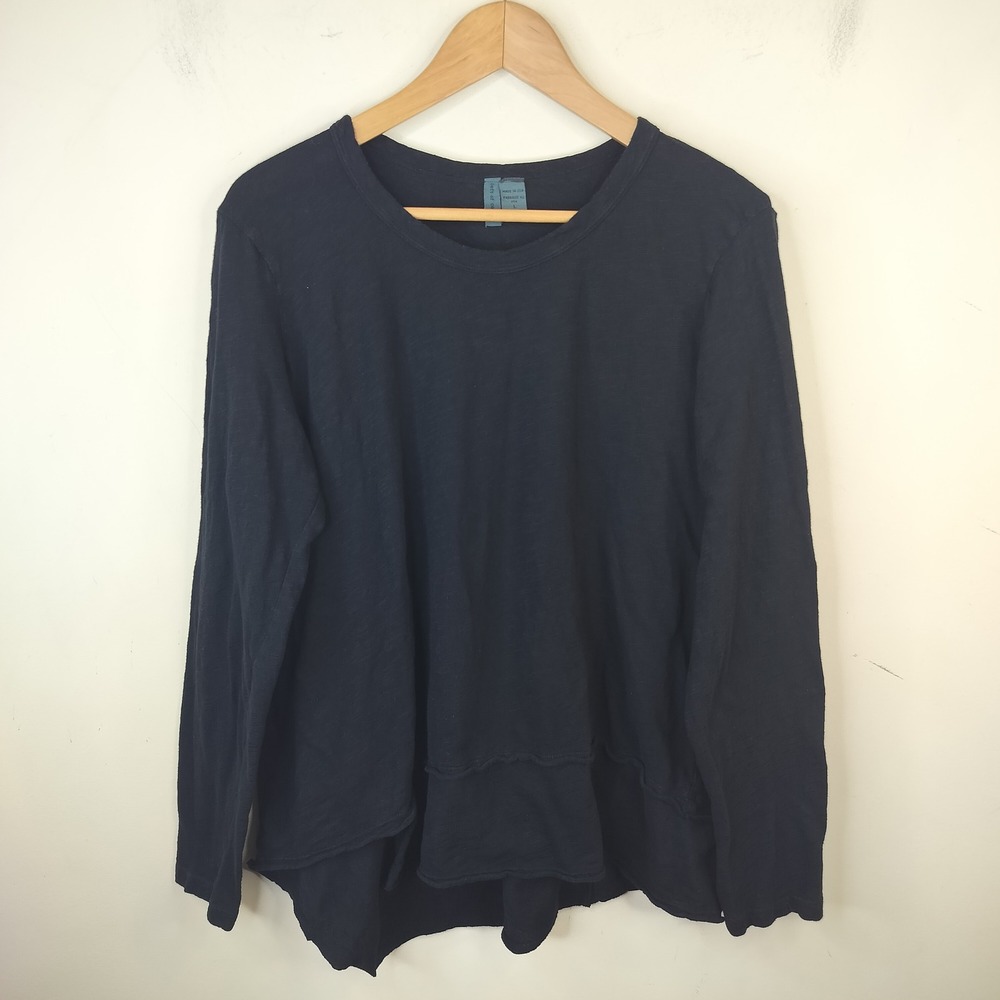 Left of Center Long Sleeve Top Large Asymmetric Hem Slub Knit Tee Casual Black
